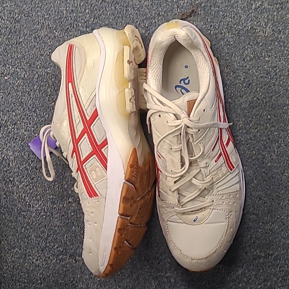 💋Asics Sneakers - Picture 2 of 5